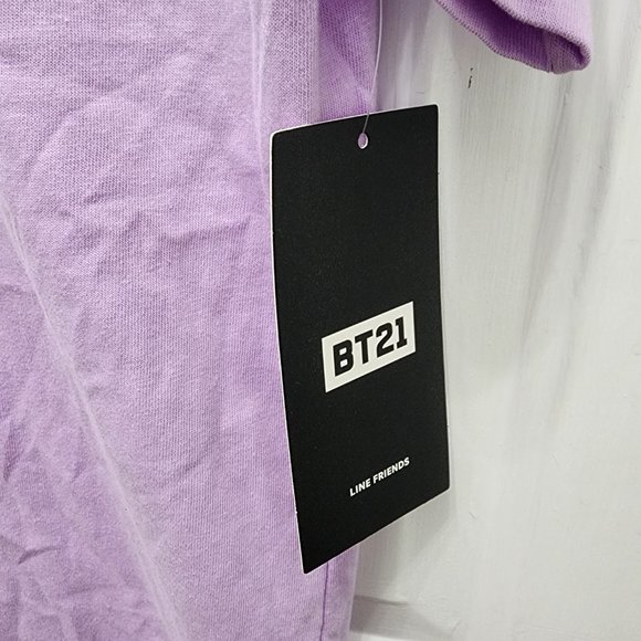 NWT BT21 Line Friends Light Purple Women’s Short Sleeve T-Shirt - Picture 6 of 9